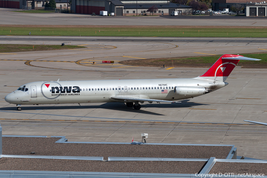 Northwest Airlines McDonnell Douglas DC-9-51 (N671MC) | Photo 191182