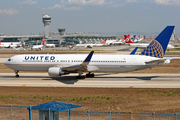 United Airlines Boeing 767-322(ER) (N671UA) at  Istanbul - Ataturk, Turkey