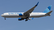 United Airlines Boeing 767-322(ER) (N671UA) at  London - Heathrow, United Kingdom