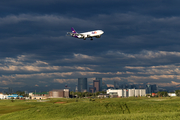 FedEx Airbus A300F4-605R (N672FE) at  Calgary - International, Canada