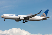 United Airlines Boeing 767-322(ER) (N672UA) at  Frankfurt am Main, Germany