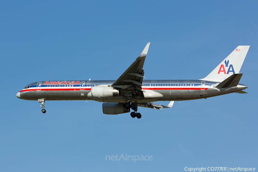 American Airlines Boeing 757-223 (N673AN) | Photo 29970