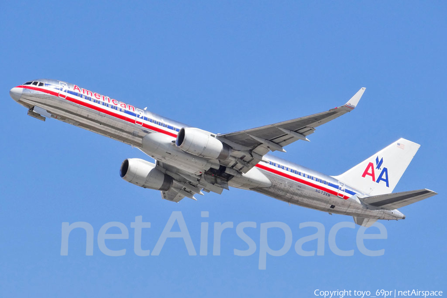 American Airlines Boeing 757-223 (N673AN) | Photo 68654