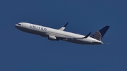United Airlines Boeing 767-322(ER) (N673UA) at  Zurich - Kloten, Switzerland