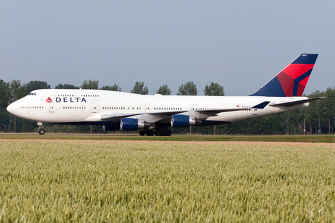 Delta Air Lines Boeing 747-451 (N673US) at  Amsterdam - Schiphol, Netherlands