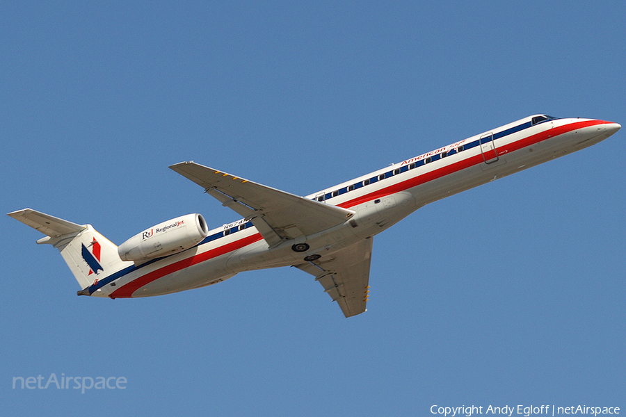 American Eagle Embraer ERJ-145LR (N674RJ) | Photo 225646