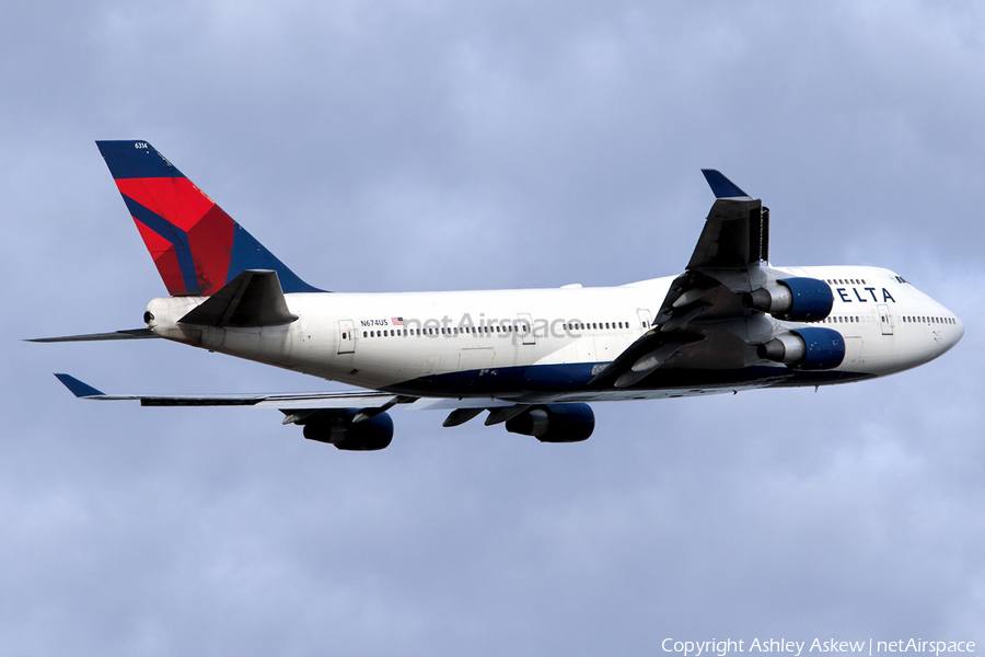 Delta Air Lines Boeing 747-451 (N674US) | Photo 206073