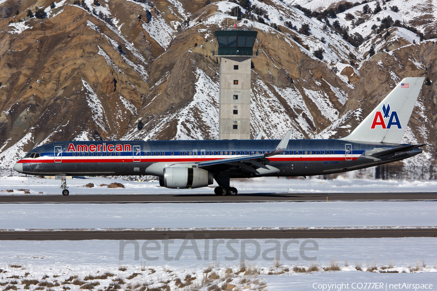 American Airlines Boeing 757-223 (N676AN) | Photo 38314