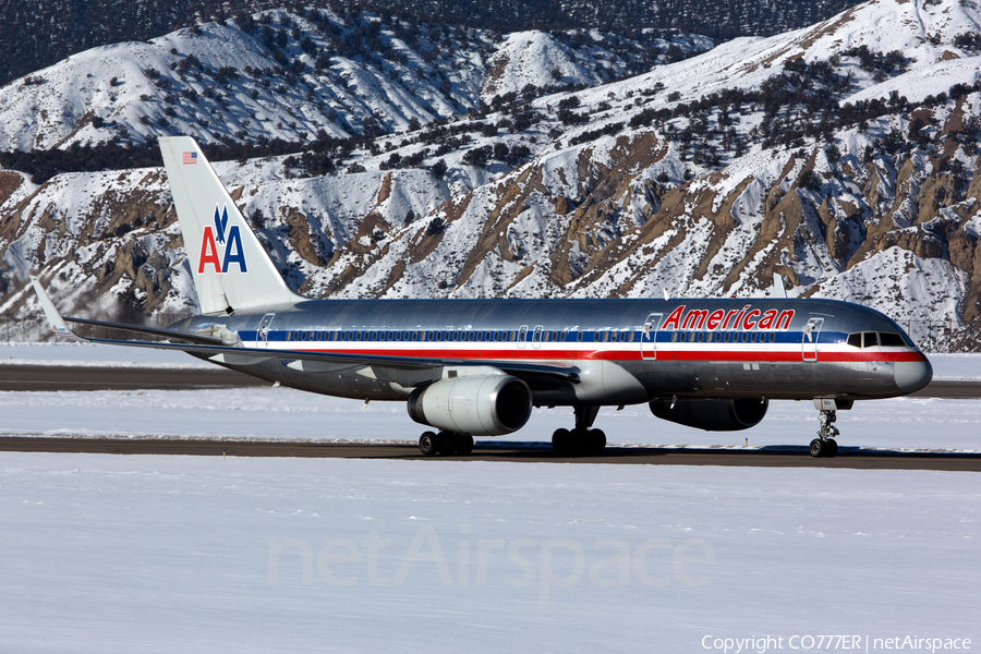 American Airlines Boeing 757-223 (N676AN) | Photo 38315