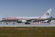 American Airlines Boeing 757-223 (N676AN) at  Miami - International, United States