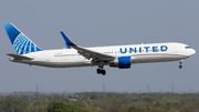 United Airlines Boeing 767-322(ER) (N676UA) at  London - Heathrow, United Kingdom