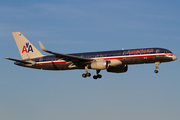 American Airlines Boeing 757-223 (N677AN) at  Dallas/Ft. Worth - International, United States