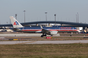 American Airlines Boeing 757-223 (N677AN) at  Dallas/Ft. Worth - International, United States