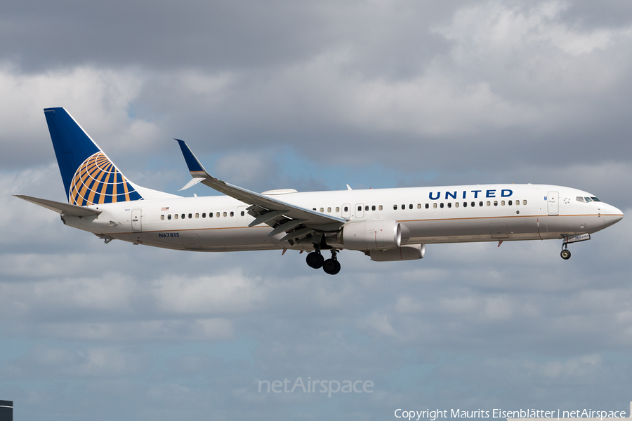 United Airlines Boeing 737-924(ER) (N67815) | Photo 150467