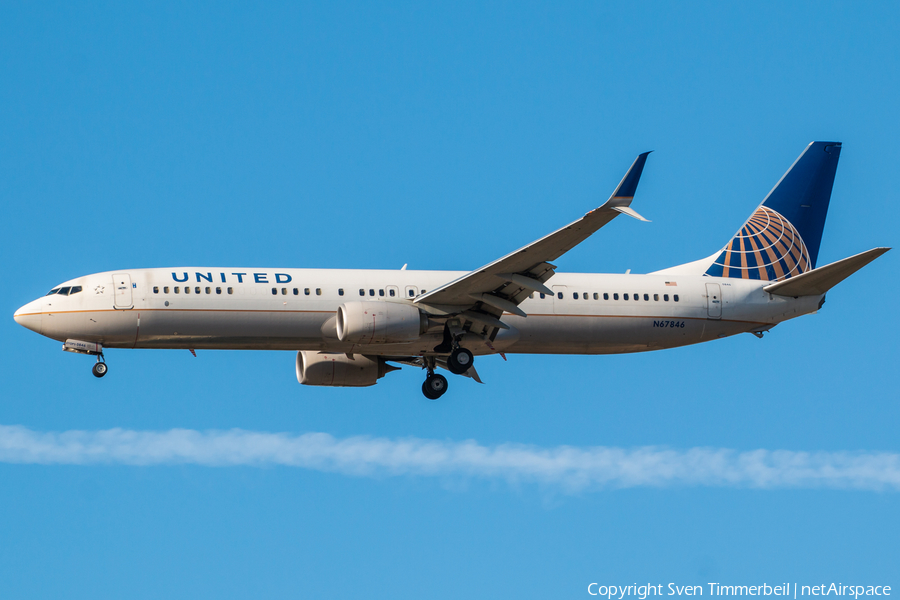 United Airlines Boeing 737-924(ER) (N67846) | Photo 500877