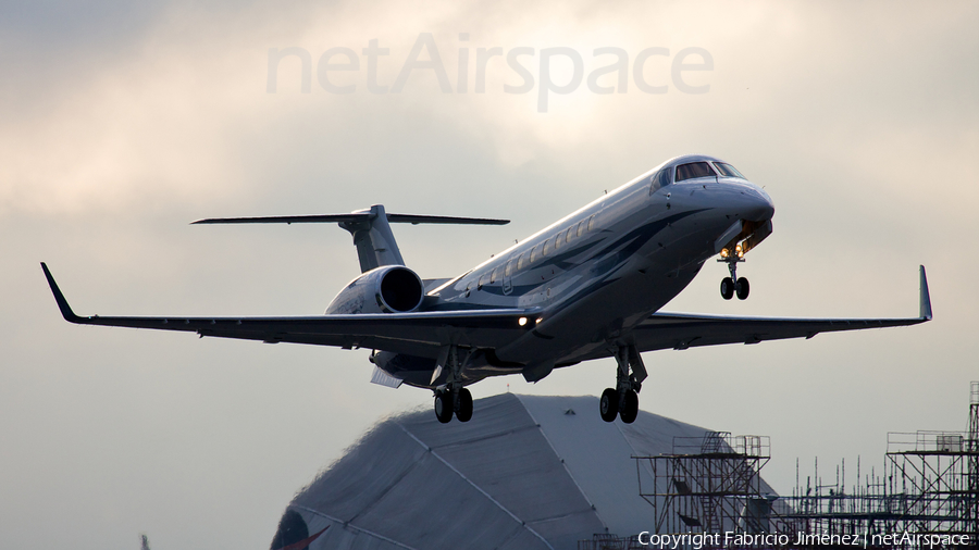 (Private) Bombardier BD-700-1A11 Global 5000 (N678RC) | Photo 7831