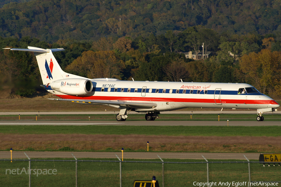 American Eagle Embraer ERJ-145LR (N679AE) | Photo 147499