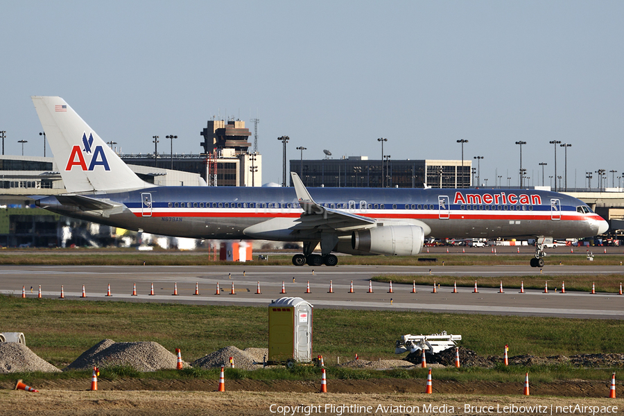 American Airlines Boeing 757-223 (N679AN) | Photo 82619