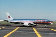 American Airlines Boeing 757-223 (N679AN) at  Mexico City - Lic. Benito Juarez International, Mexico