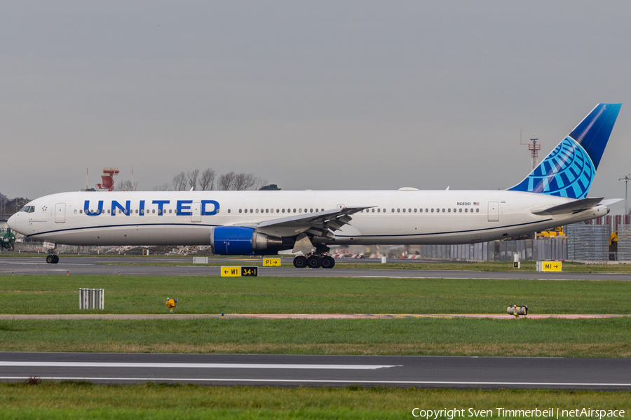 United Airlines Boeing 767-424(ER) (N68061) | Photo 538690