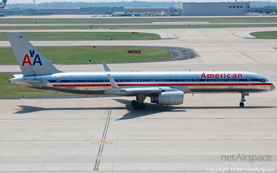 American Airlines Boeing 757-223 (N680AN) | Photo 117937