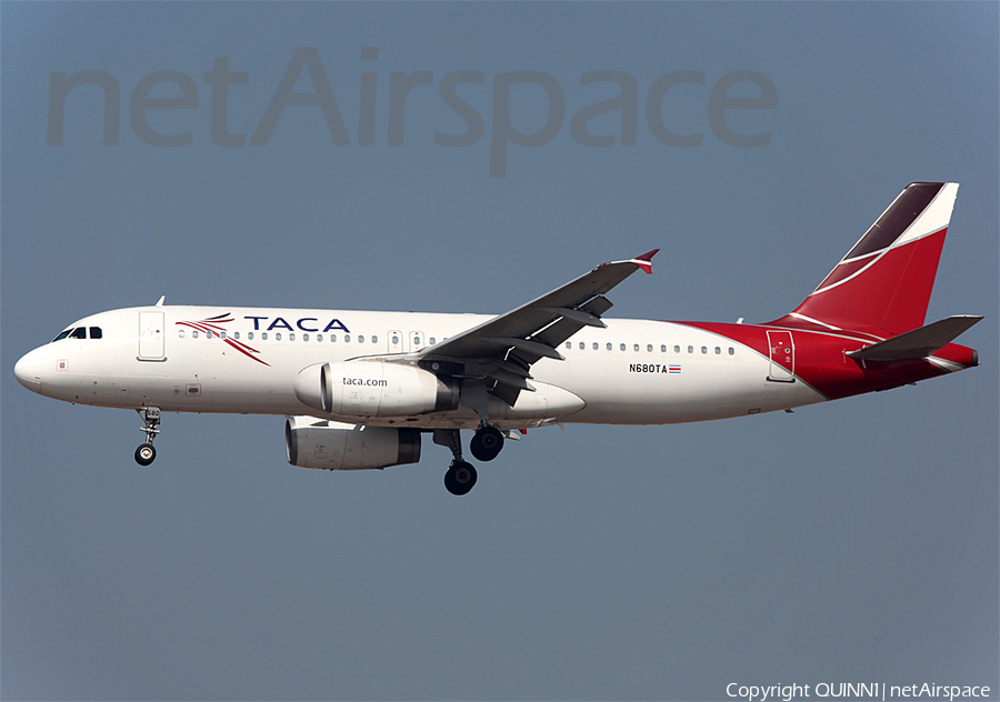 TACA International Airlines Airbus A320-233 (N680TA) | Photo 35978