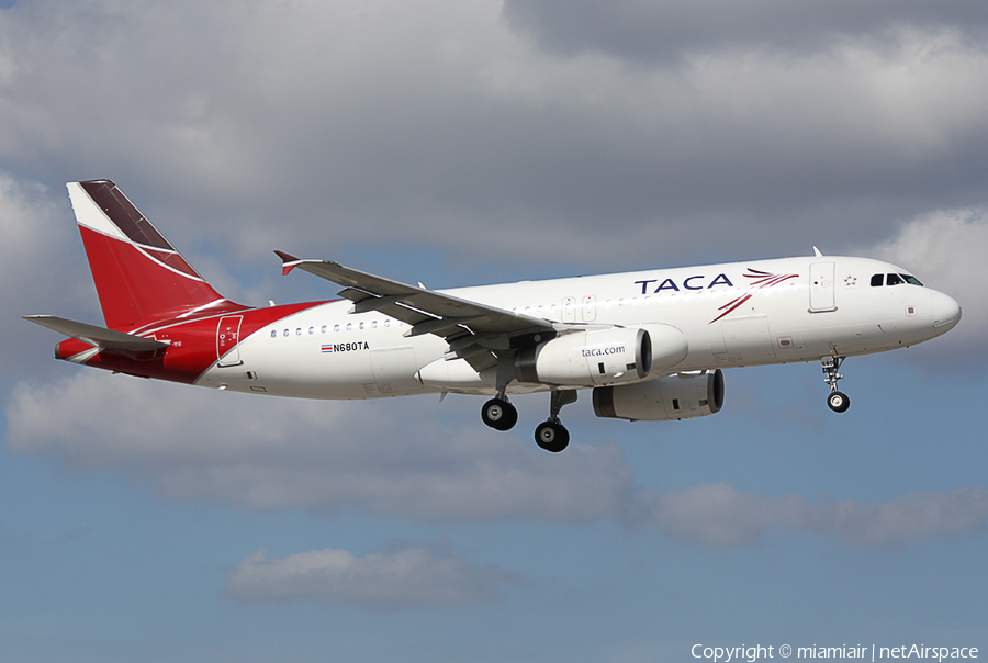 TACA International Airlines Airbus A320-233 (N680TA) | Photo 17225
