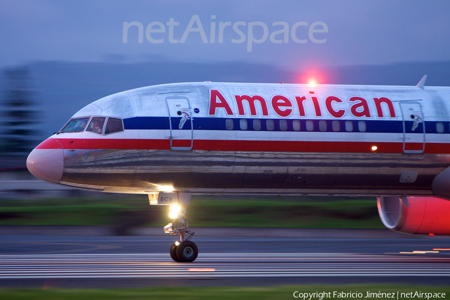 American Airlines Boeing 757-223 (N681AA) | Photo 11452