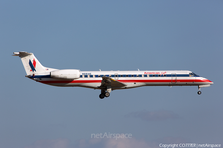 American Eagle Embraer ERJ-145LR (N681AE) | Photo 15457
