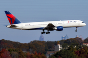 Delta Air Lines Boeing 757-232 (N681DA) at  Atlanta - Hartsfield-Jackson International, United States