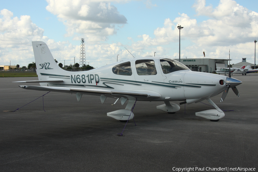 (Private) Cirrus SR22 (N681PD) | Photo 490715