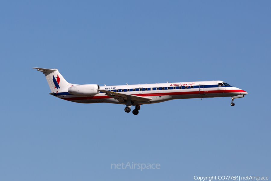 American Eagle (Envoy) Embraer ERJ-145LR (N682AE) | Photo 61853