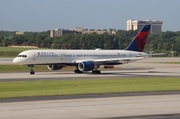 Delta Air Lines Boeing 757-232 (N682DA) at  Atlanta - Hartsfield-Jackson International, United States