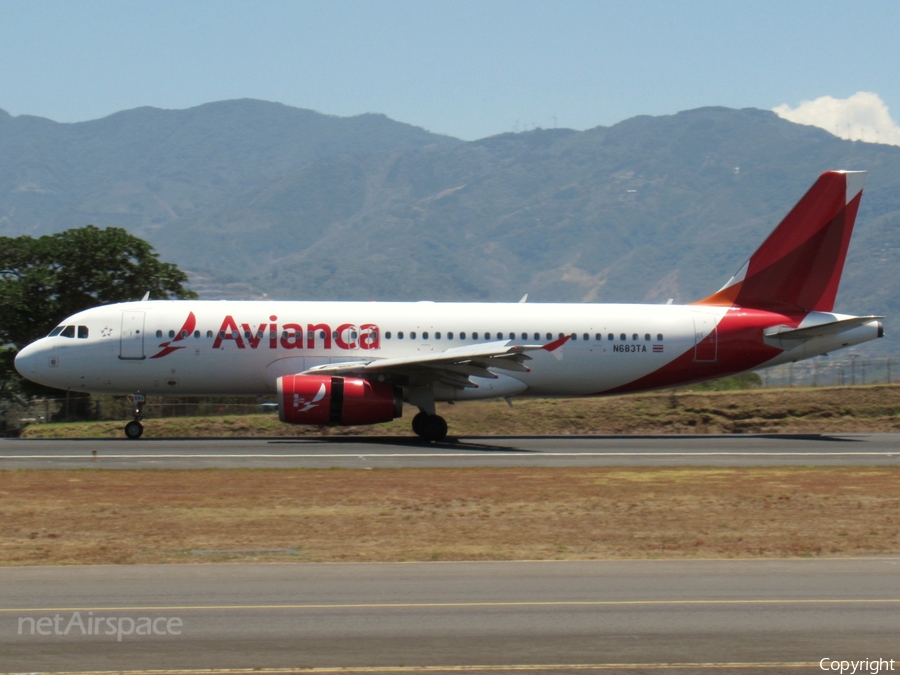 Avianca Central America Airbus A320-233 (N683TA) | Photo 377863