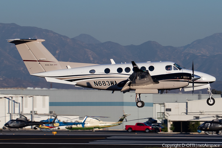 (Private) Beech King Air 250 (N683WA) | Photo 541630