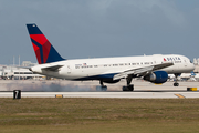 Delta Air Lines Boeing 757-232 (N684DA) at  Ft. Lauderdale - International, United States