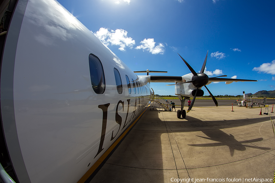 Island Air Bombardier DHC-8-402Q (N684WP) | Photo 186445
