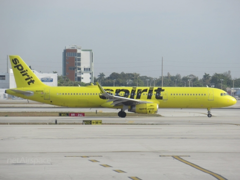 Spirit Airlines Airbus A321-231 (N685NK) at  Miami - International, United States