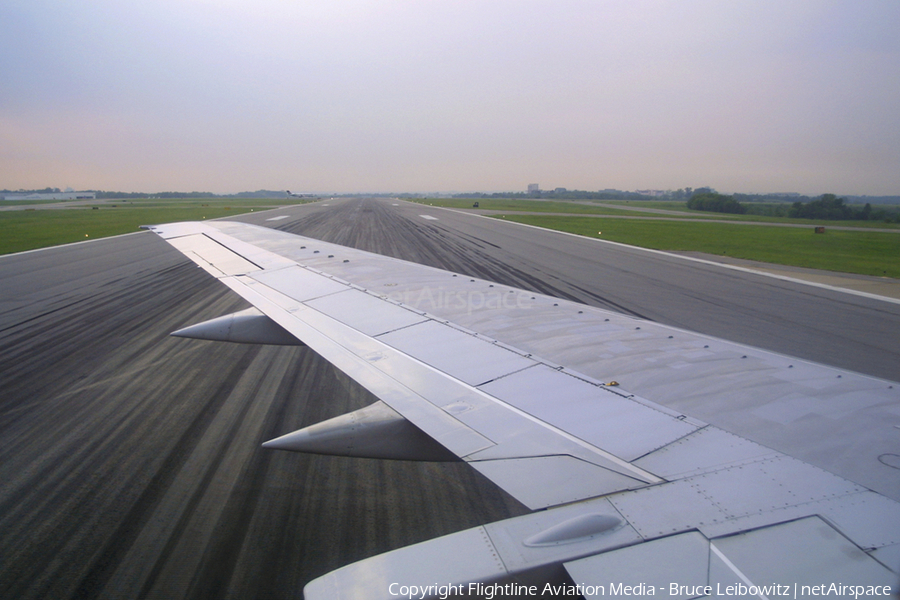 Southwest Airlines Boeing 737-3Q8 (N685SW) | Photo 189578