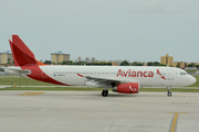 Avianca El Salvador Airbus A320-233 (N685TA) at  Miami - International, United States