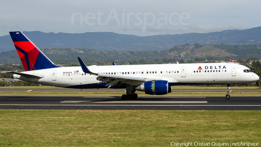 Delta Air Lines Boeing 757-232 (N686DA) | Photo 143534