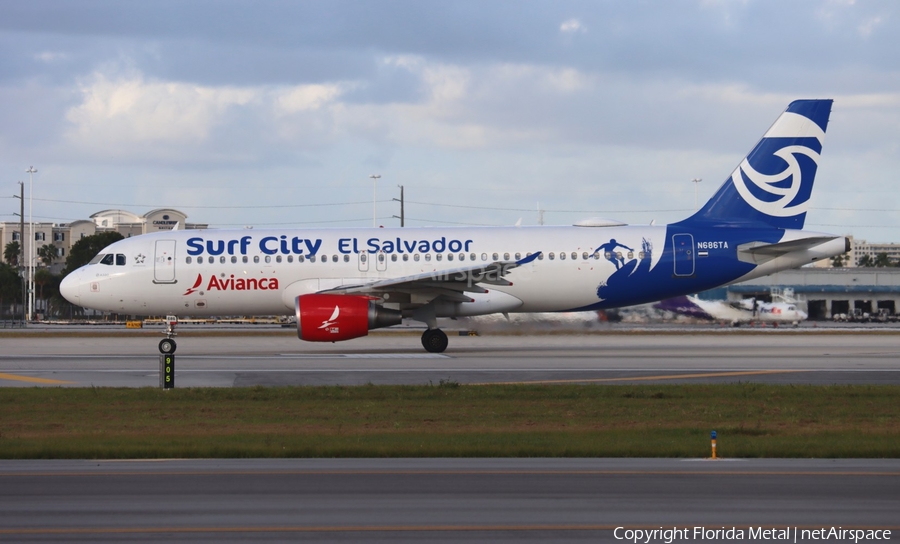 Avianca El Salvador Airbus A320-214 (N686TA) | Photo 621948