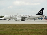 TACA International Airlines Airbus A320-214 (N686TA) at  Miami - International, United States