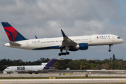 Delta Air Lines Boeing 757-232 (N687DL) at  Ft. Lauderdale - International, United States