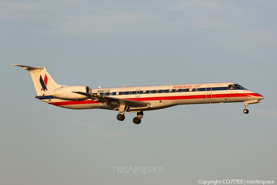 American Eagle Embraer ERJ-145LR (N687JS) | Photo 46414