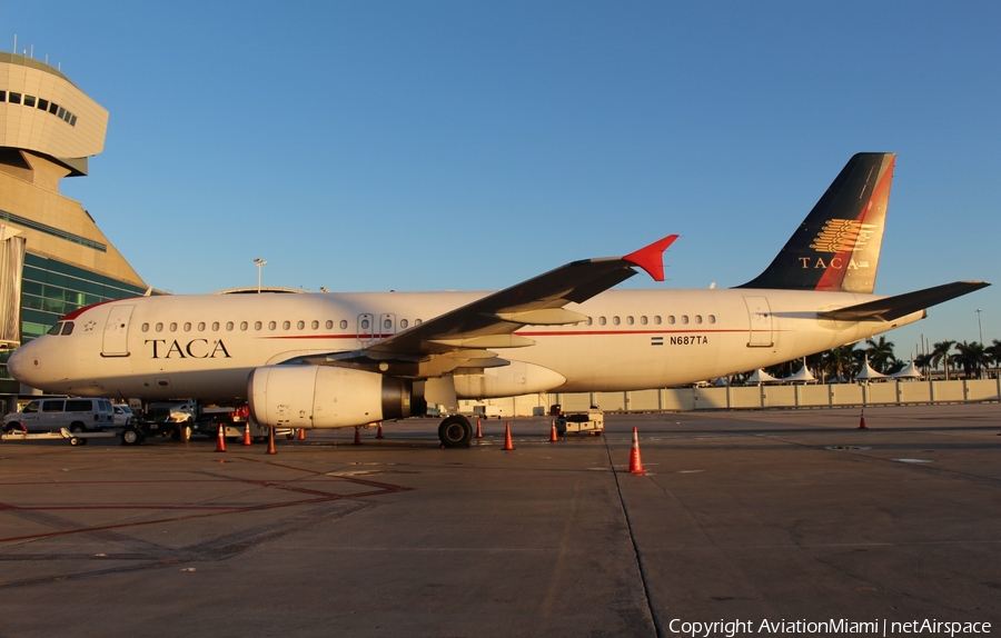 TACA International Airlines Airbus A320-233 (N687TA) | Photo 199854