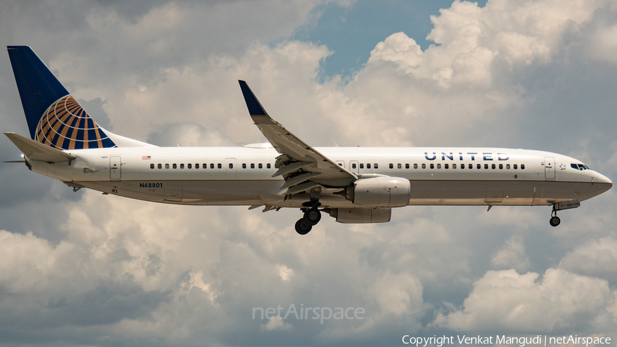 United Airlines Boeing 737-924(ER) (N68801) | Photo 135241