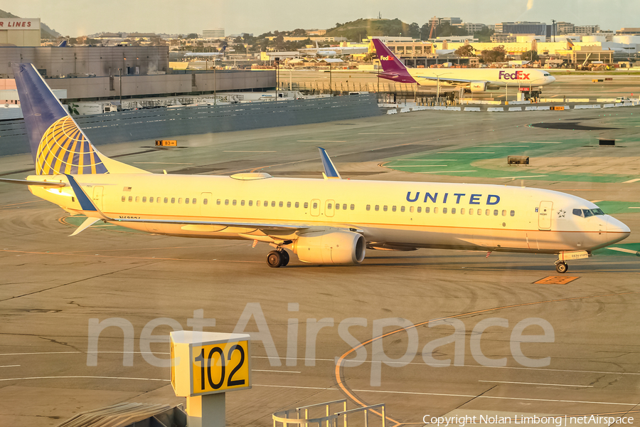 United Airlines Boeing 737-924(ER) (N68836) | Photo 439551