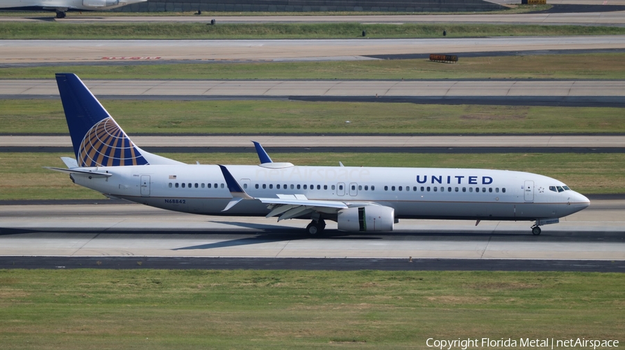 United Airlines Boeing 737-924(ER) (N68842) | Photo 405539