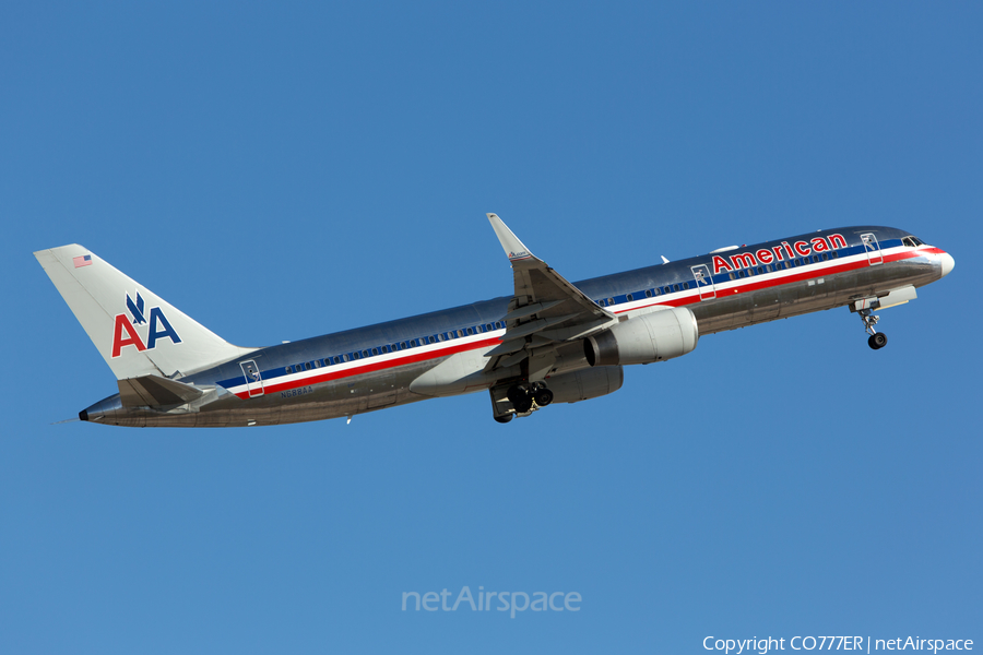 American Airlines Boeing 757-223 (N688AA) | Photo 76578